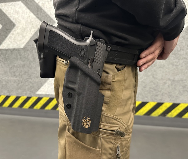 SIG SAUER P320 X5 OWB Holster Rechtshänder Schwarz